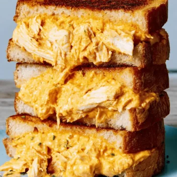 Buffalo Chicken Grilled Cheese