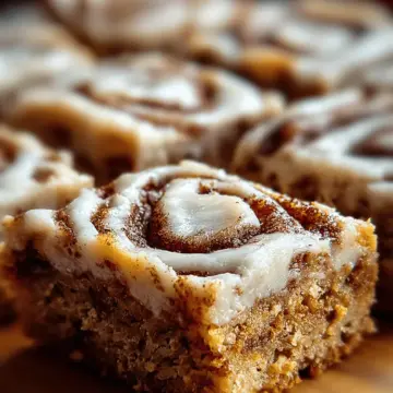 Cinnamon Roll Bliss Bars