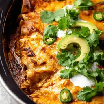 Slow Cooker Chicken Enchiladas