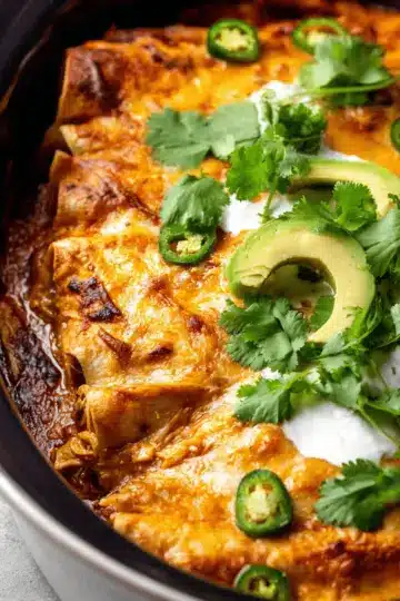 Slow Cooker Chicken Enchiladas