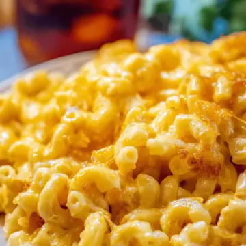 Crock Pot Mac and Cheese