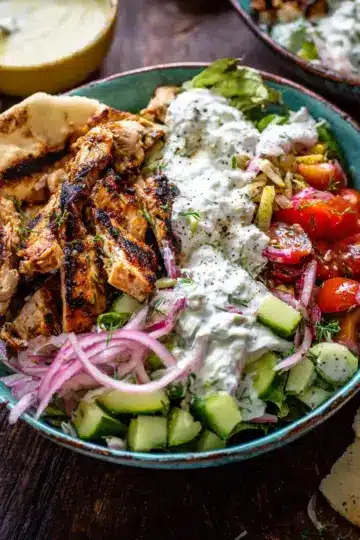 Greek Chicken Tzatziki Bowls