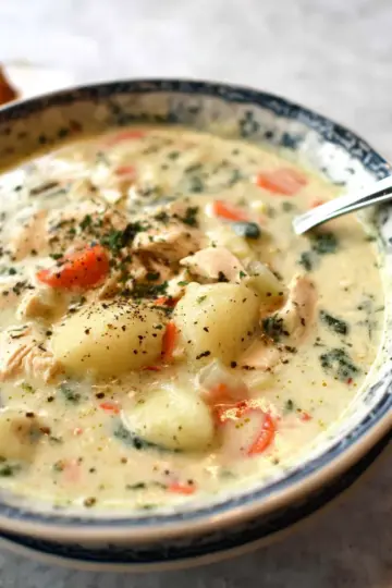 Olive Garden Chicken Gnocchi Soup