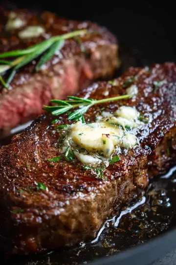 Pan-Seared Steak with Garlic Butter
