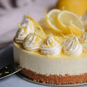 No-Bake Lemon Cheesecake