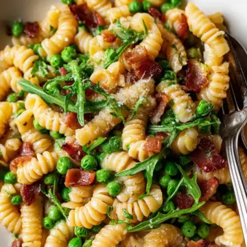 Creamy Pasta with Peas and Pancetta