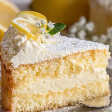 Italian Lemon Cream Cake