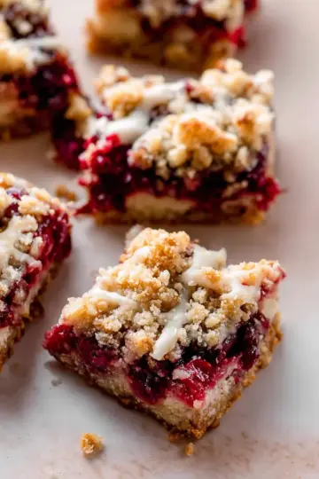 Cranberry Crumble Pie Bars